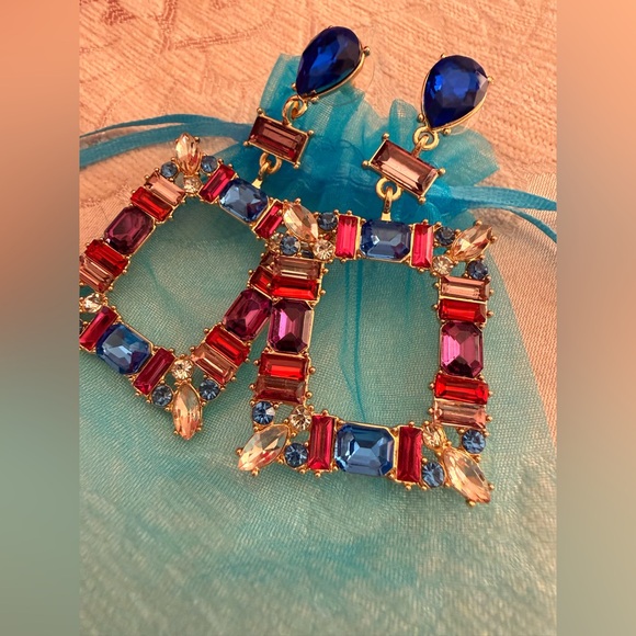 Elegant Blue and Red Gemstone Earrings - Picture 2 of 5